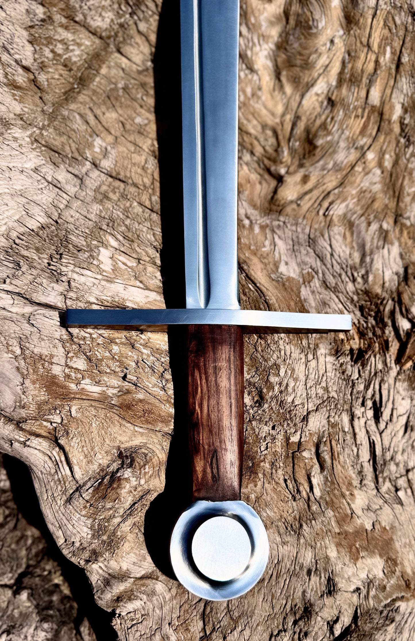 Hand-Forged Falchion Sword – Medieval Sword Replica with Wooden Handle Unique Blades Runner