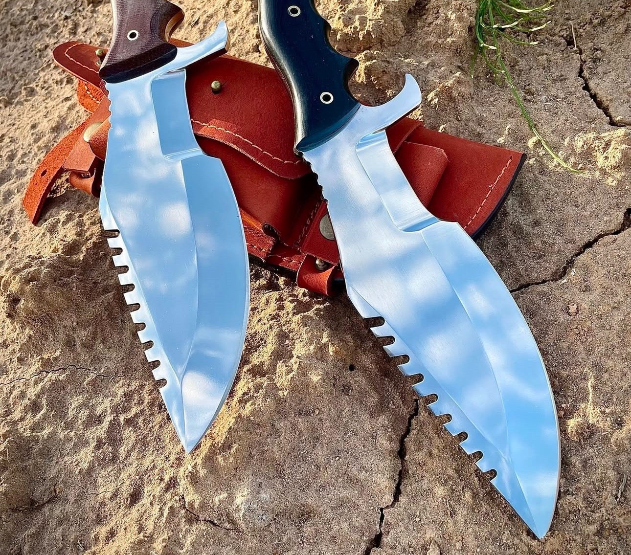 Moorhaus Handmade D2 Tool Steel Tracker Knife | Hunting & Survival Knife Unique Blades Runner