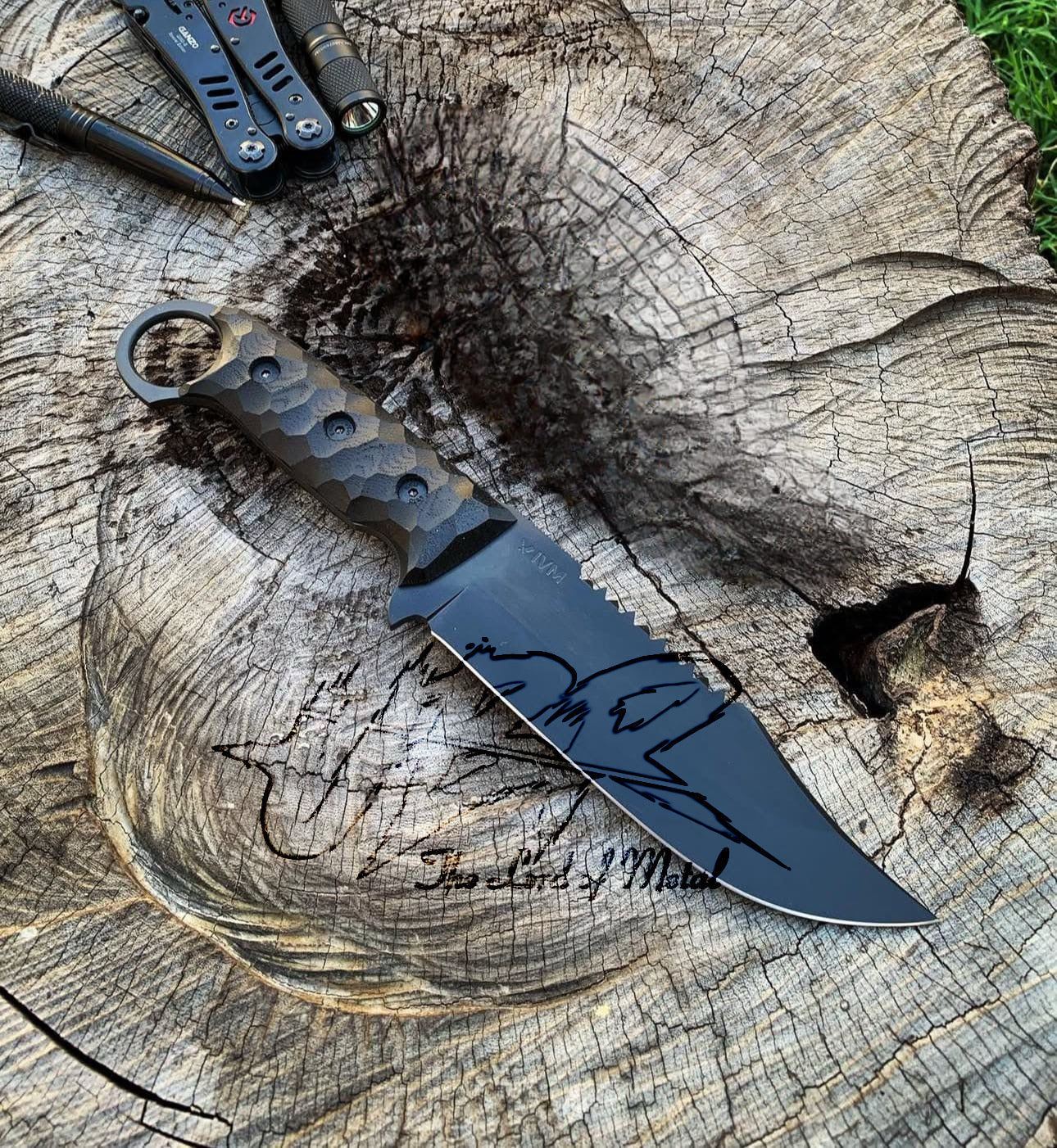 Tactical Ring Handle Knife | Serrated Combat Blade | Hex Grip | UBR Series Unique Blades Runner