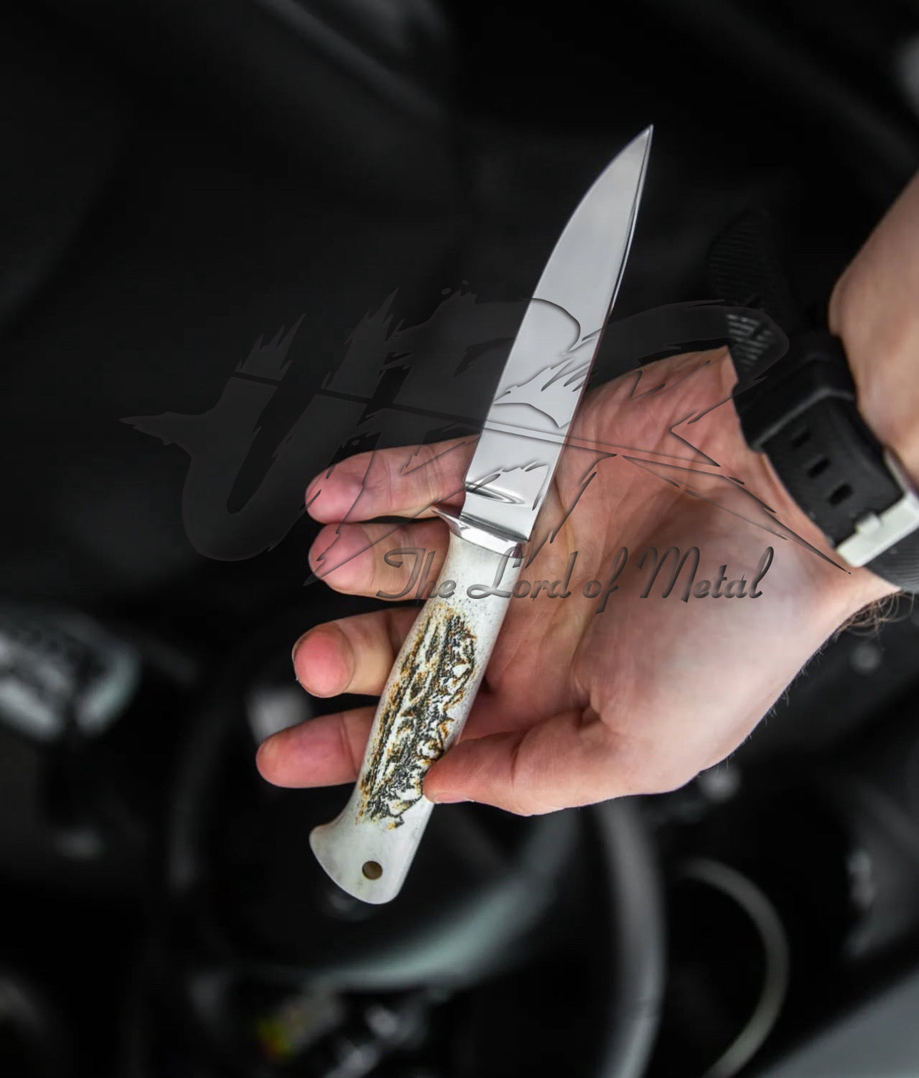Handmade Stag Handle Hunting Knife | Mirror Polish Blade | UBR Bone Grip Knife Unique Blades Runner