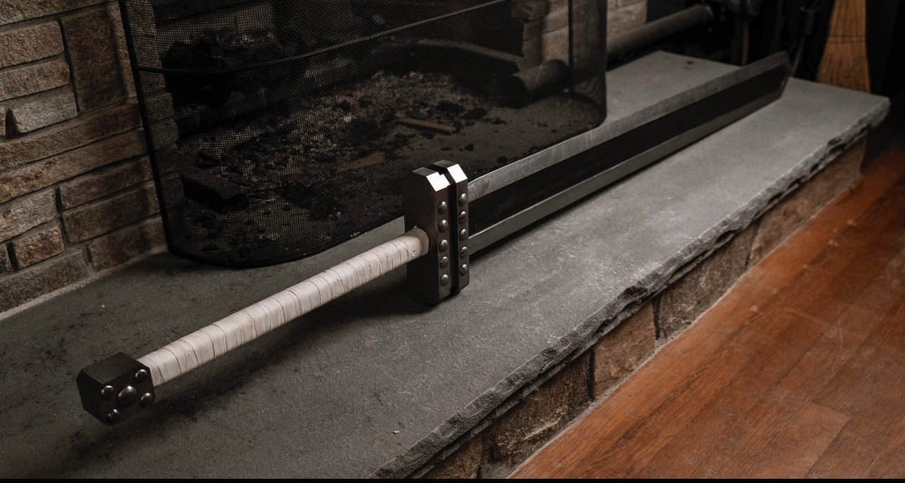 Guts Raider Sword - Handmade With Carbon Steel Blade - Collectible Sword Unique Blades Runner