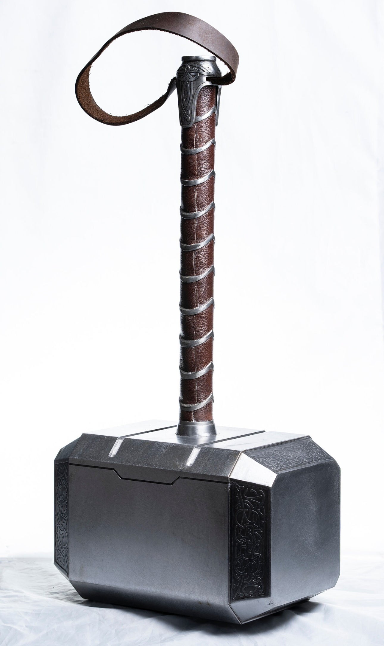 Thor Hammer Replica - From Thor - The Dark World - The Avengers 2 Unique Blades Runner