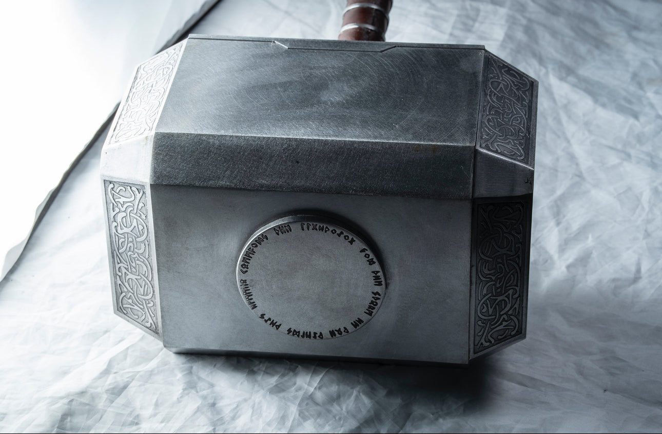 Thor Hammer Replica - From Thor - The Dark World - The Avengers 2 Unique Blades Runner