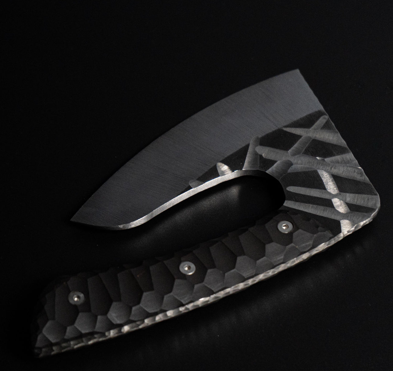 Custom Ulu Style Cleaver – Etched Steel Blade with G10 Hex Handle Unique Blades Runner