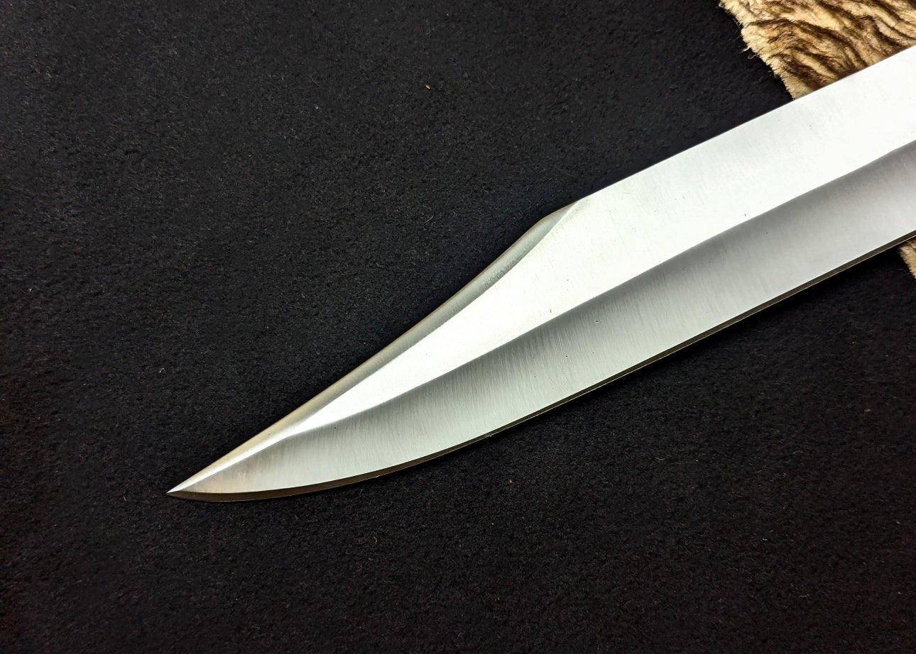 Dexter Knife Replica – Collectible TV Series Inspired Blade Unique Blades Runner
