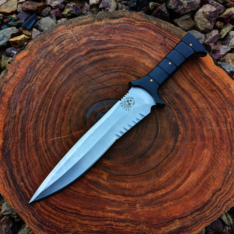 Resident Evil 4 Knife For Sale | Handmade Bowie Blade with Leather Sheath Unique Blades Runner