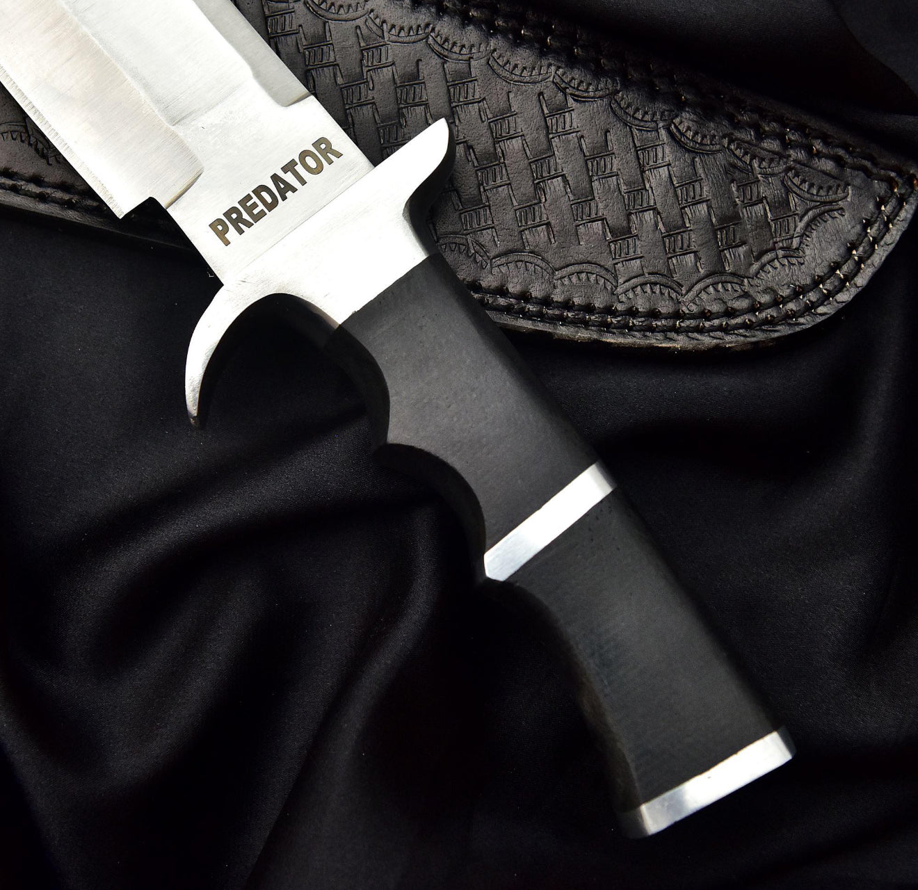 Arnold Schwarzenegger Predator Knife | Handmade Bowie Style Knife with Leather Sheath Unique Blades Runner