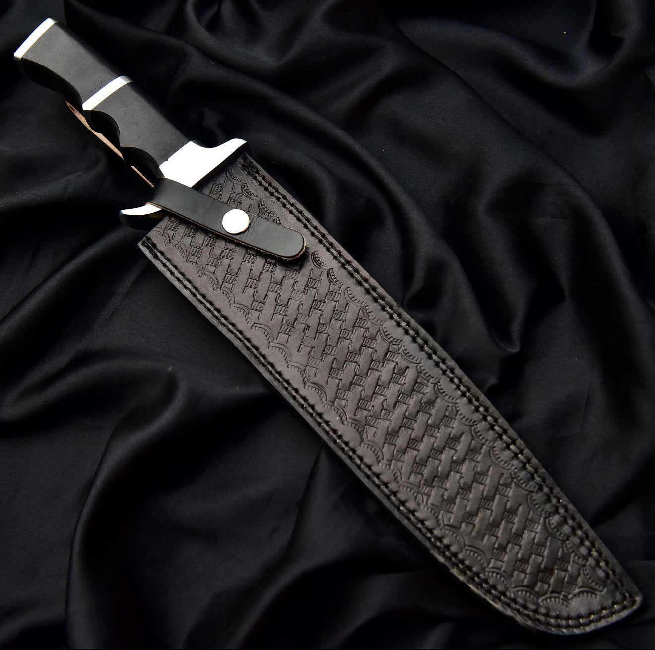 Arnold Schwarzenegger Predator Knife | Handmade Bowie Style Knife with Leather Sheath Unique Blades Runner