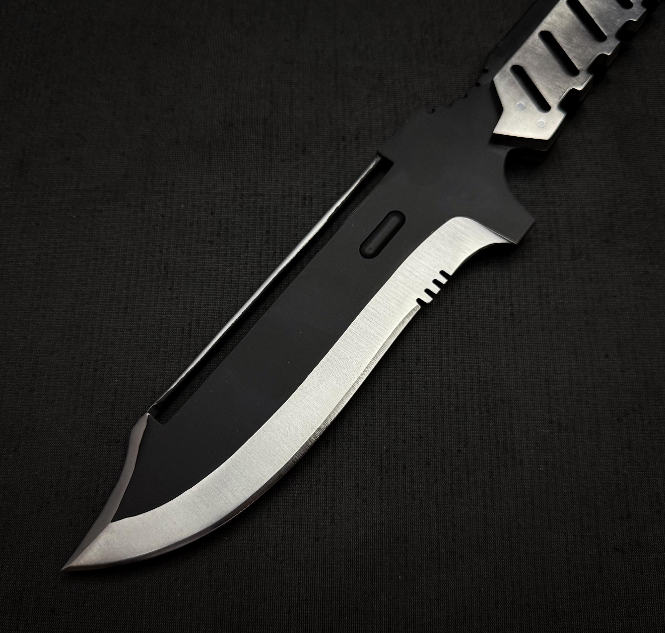 MGS4 Knife Replica | Solid Snake Metal Gear Inspired Collectible Blade Unique Blades Runner