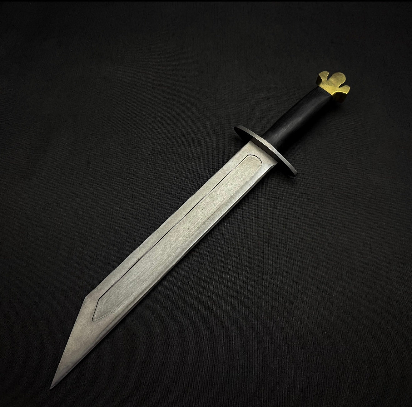 Uhtred Knife Replica with Leather Sheath – The Last Kingdom Unique Blades Runner