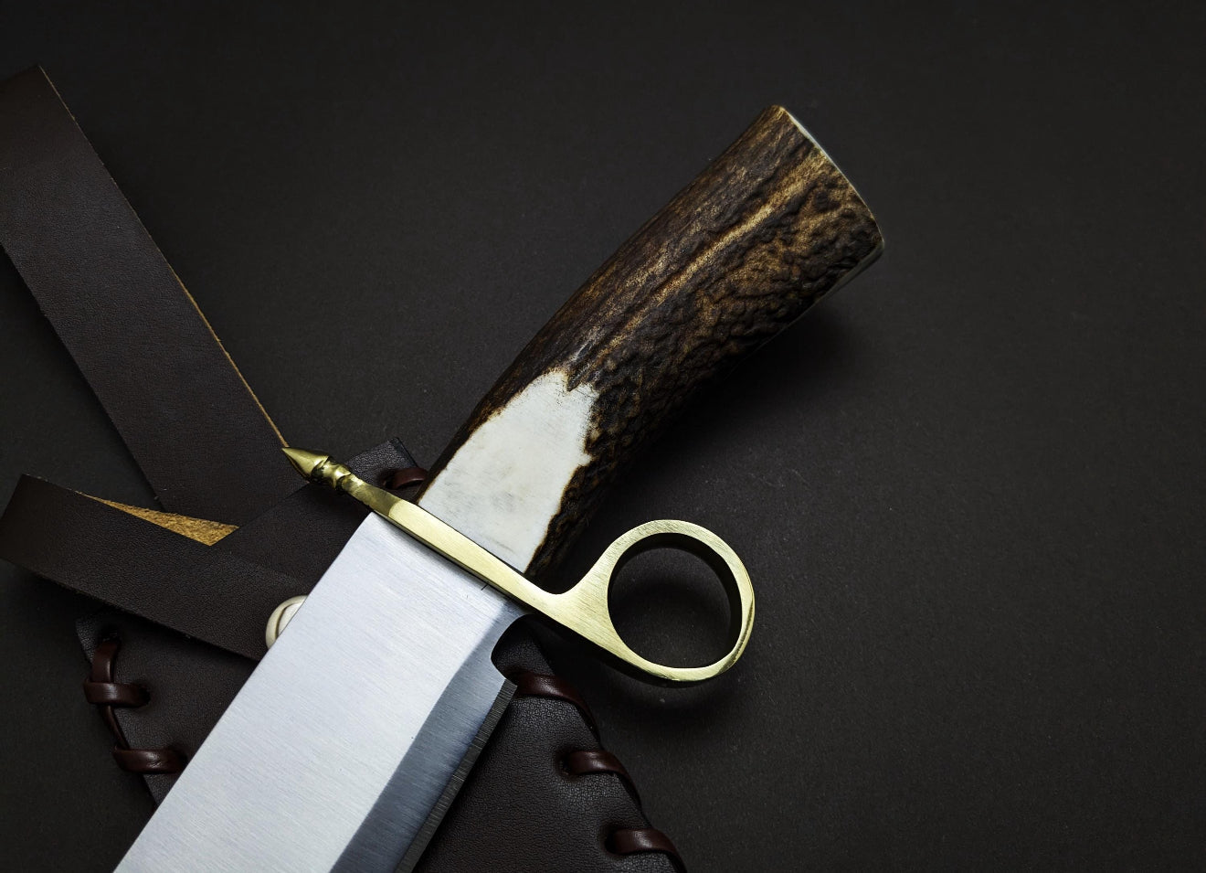 Tombstone Bowie Knife - Stag Antler Handle | Collectible Western Knife Unique Blades Runner