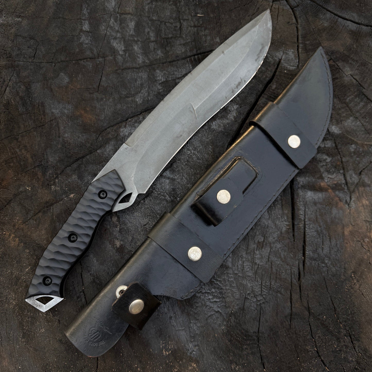 Handmade Rustic Tracker Knife – Carbon Steel Blade with Micarta Grip Unique Blades Runner