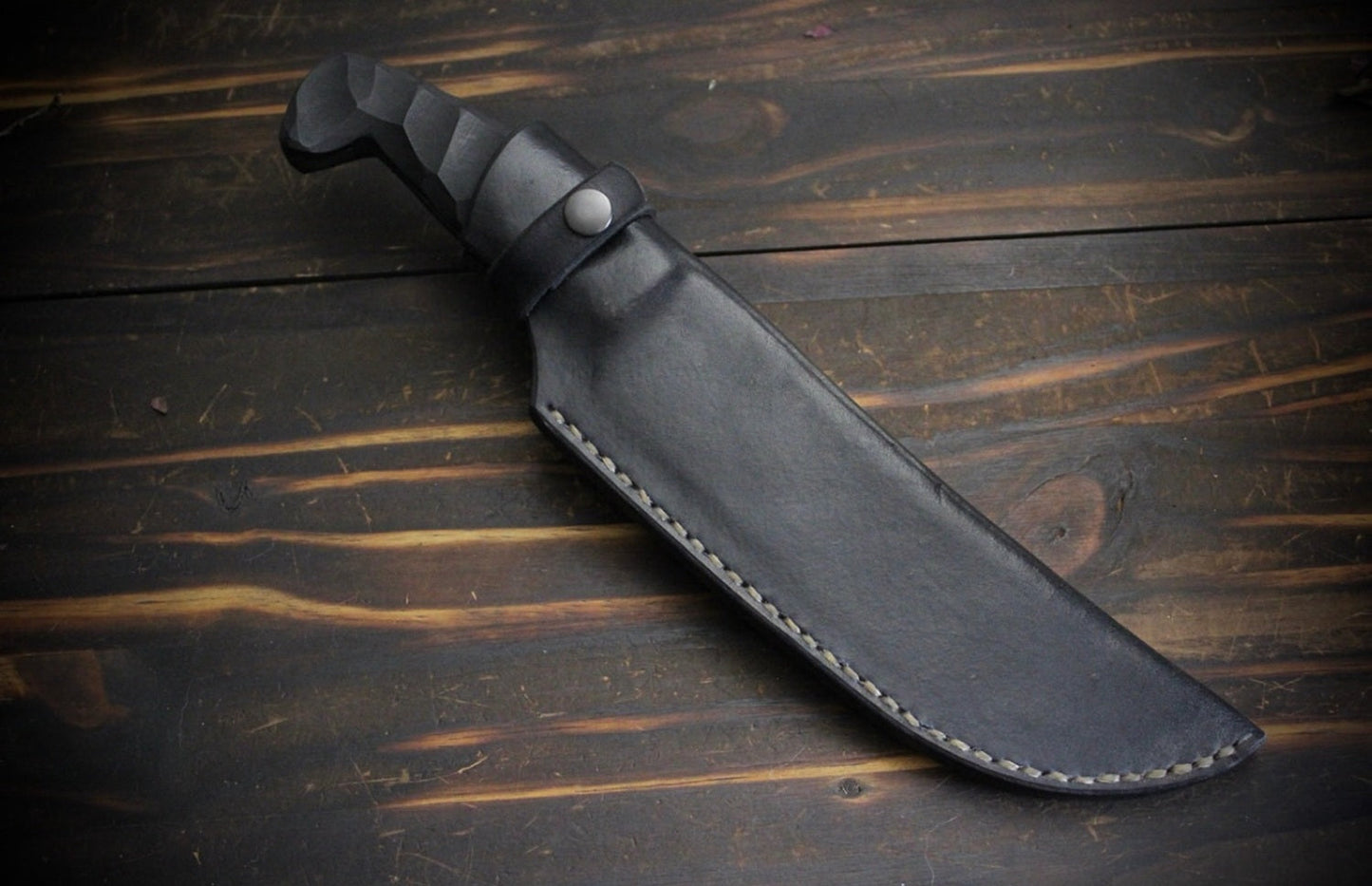 Black Forged Survival Knife – Handmade Tactical Blade with Leather Sheath Unique Blades Runner