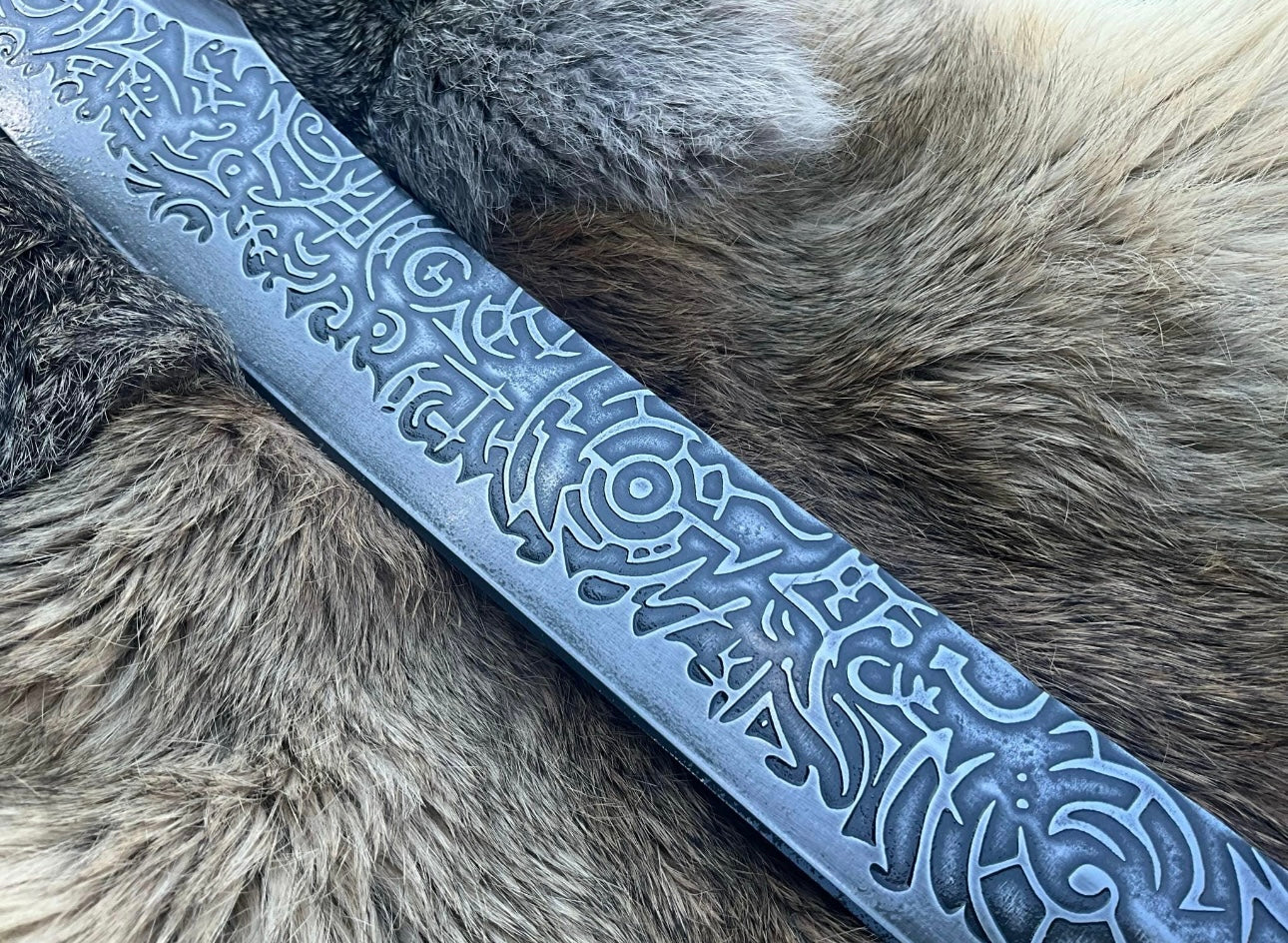 Arcane Fantasy Sword High Carbon Steel | Custom Engraved Sword Knight Blade Unique Blades Runner