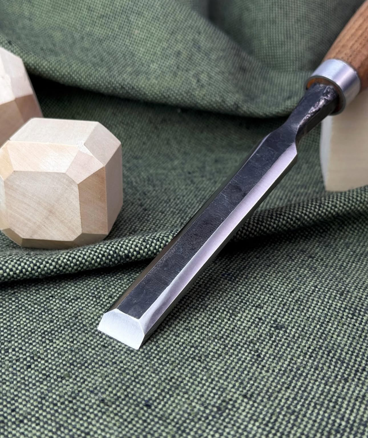 Hand Forged Carbon Steel Chisel with Wood Handle – Best Gift for Woodworkers Unique Blades Runner