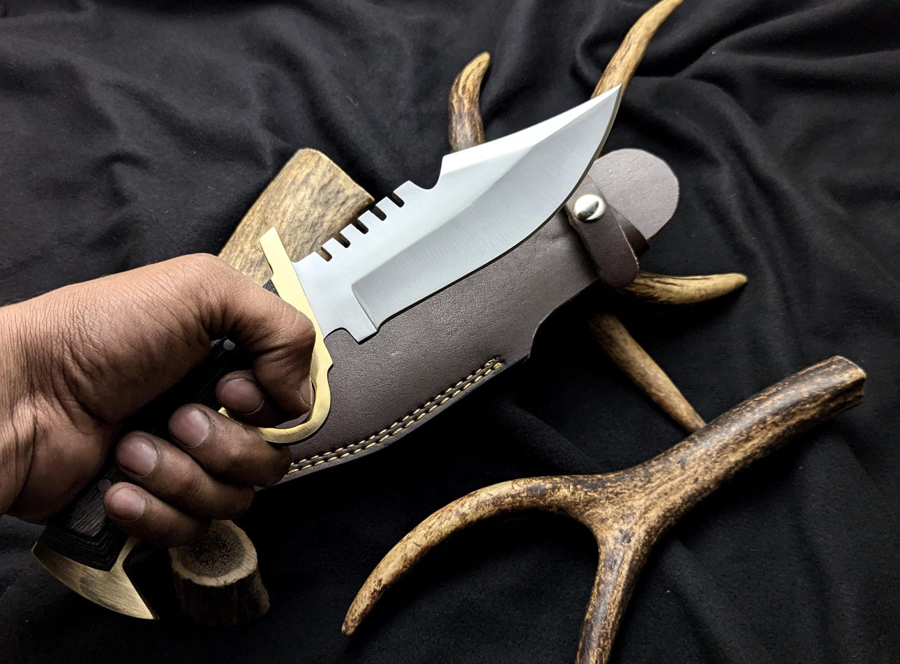 Walking Dead Bowie Knife Replica with Finger Grip – Best Gift Idea Unique Blades Runner