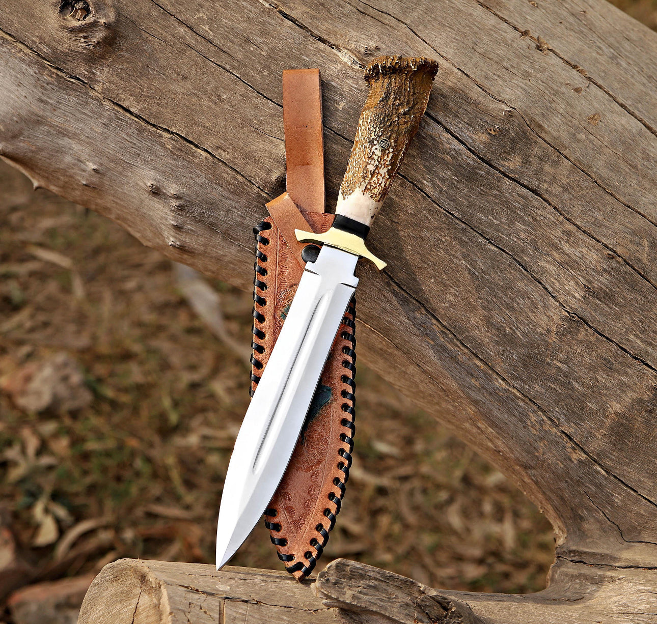 Stag-Handled Dagger Knife | Double-Edged Fullered Blade | Leather Sheath Unique Blades Runner