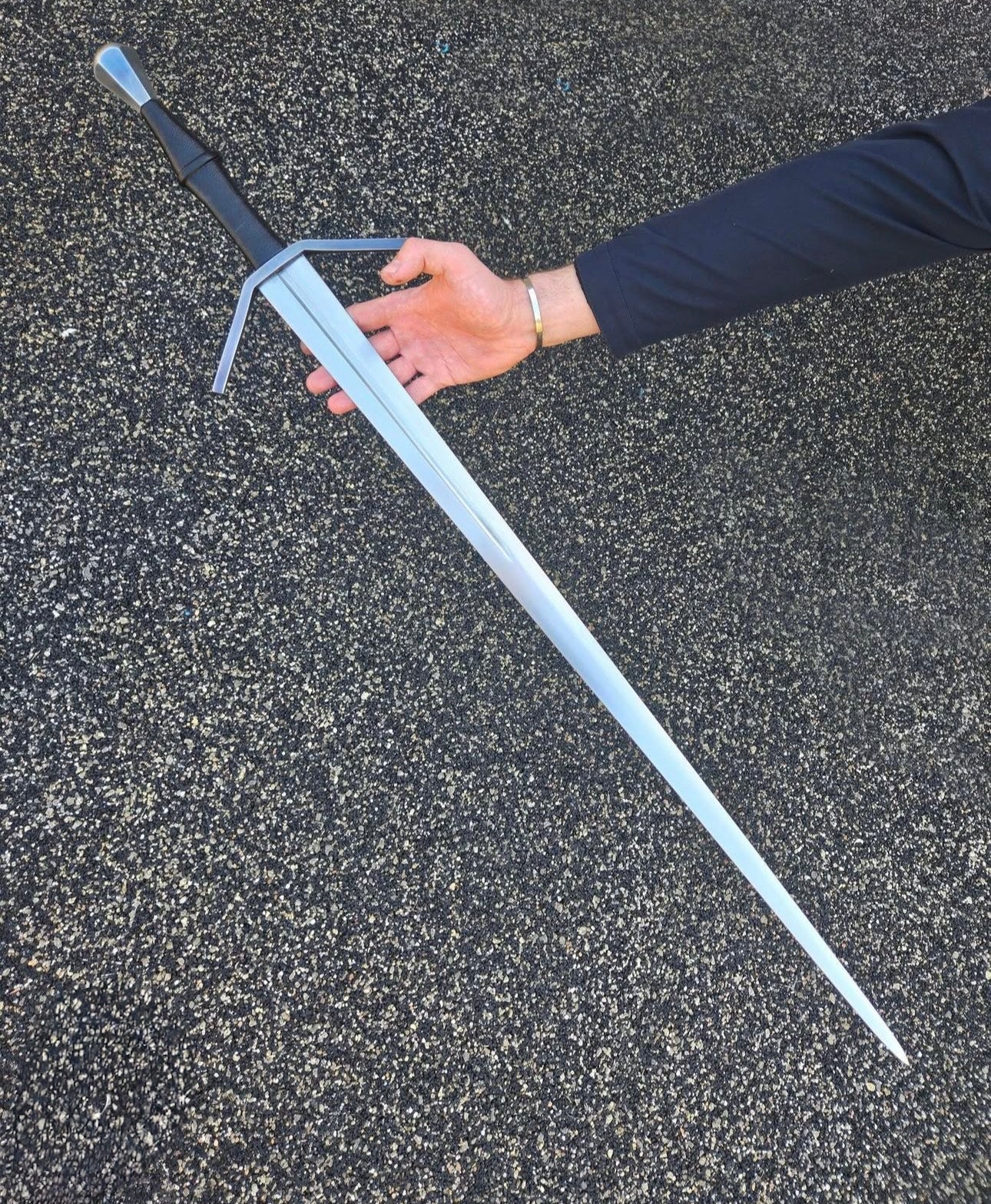 The Hexer Sword Replica – Handmade Carbon Steel Witcher Sword Unique Blades Runner