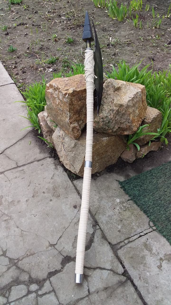 Bloodborne Hunter’s Axe Replica – Game-Inspired Collectible Blade Unique Blades Runner
