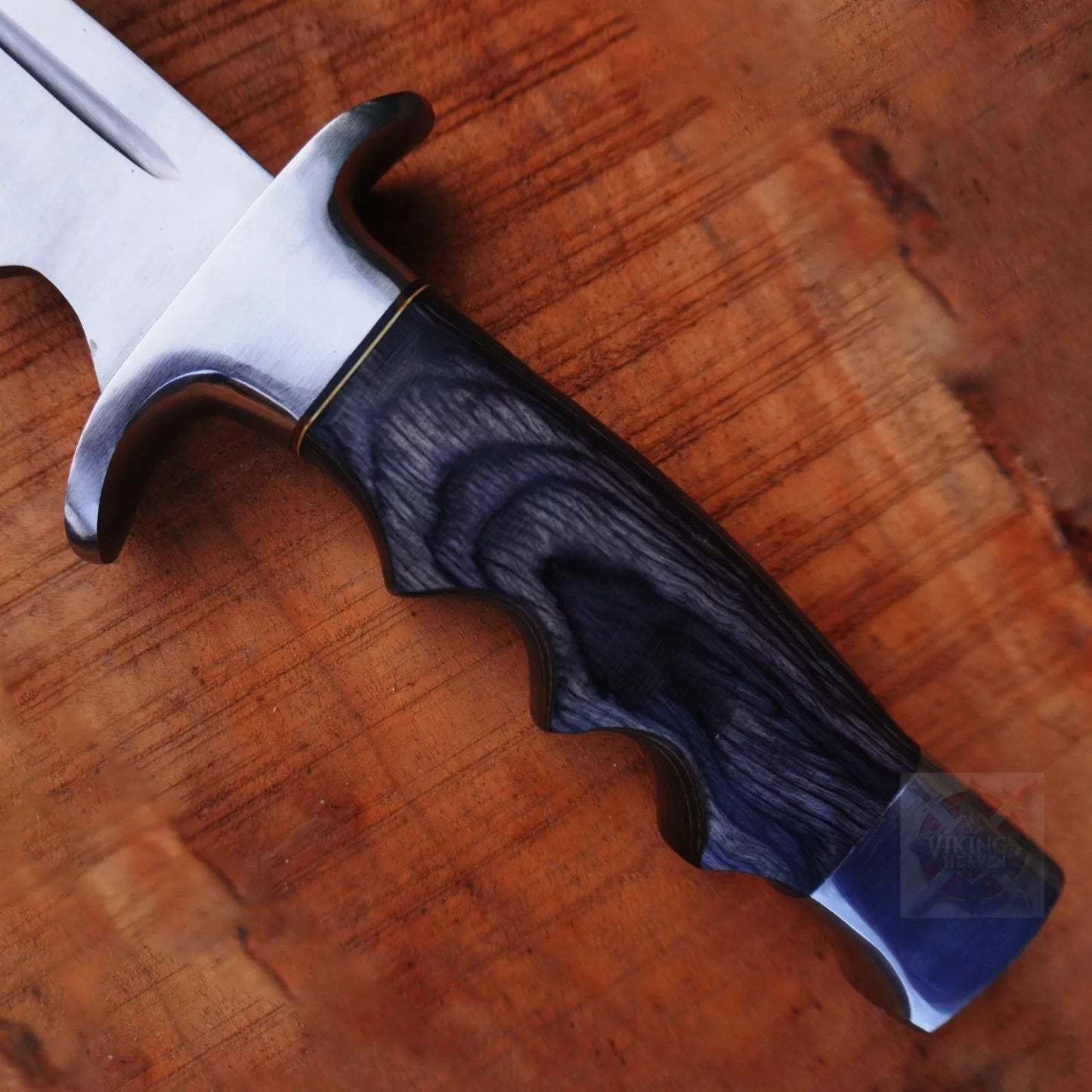 Expendables Legionnaire Knife – Stainless Steel Collector’s Edition for Movie Fans Unique Blades Runner