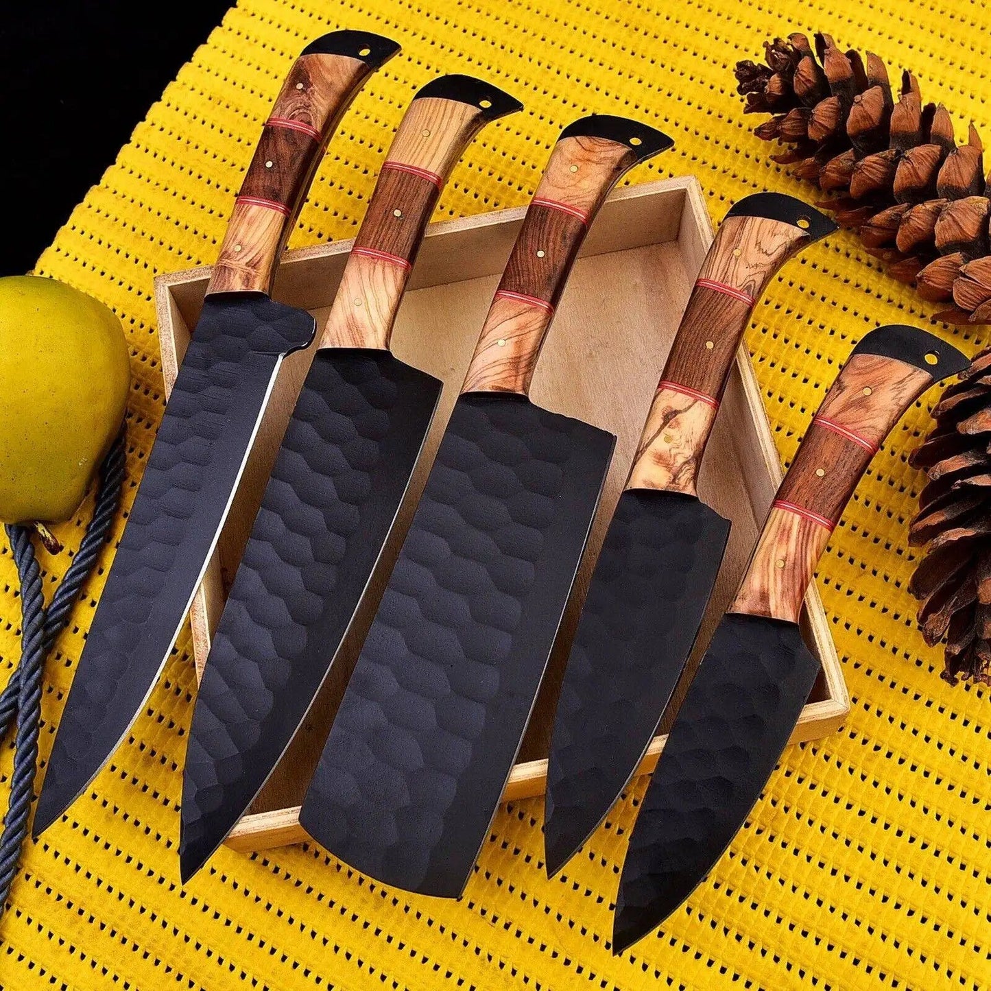 Hammered Black Chef Knife Set with Olive Wood Handles – 5 Piece Kitchen Set Unique Blades Runner
