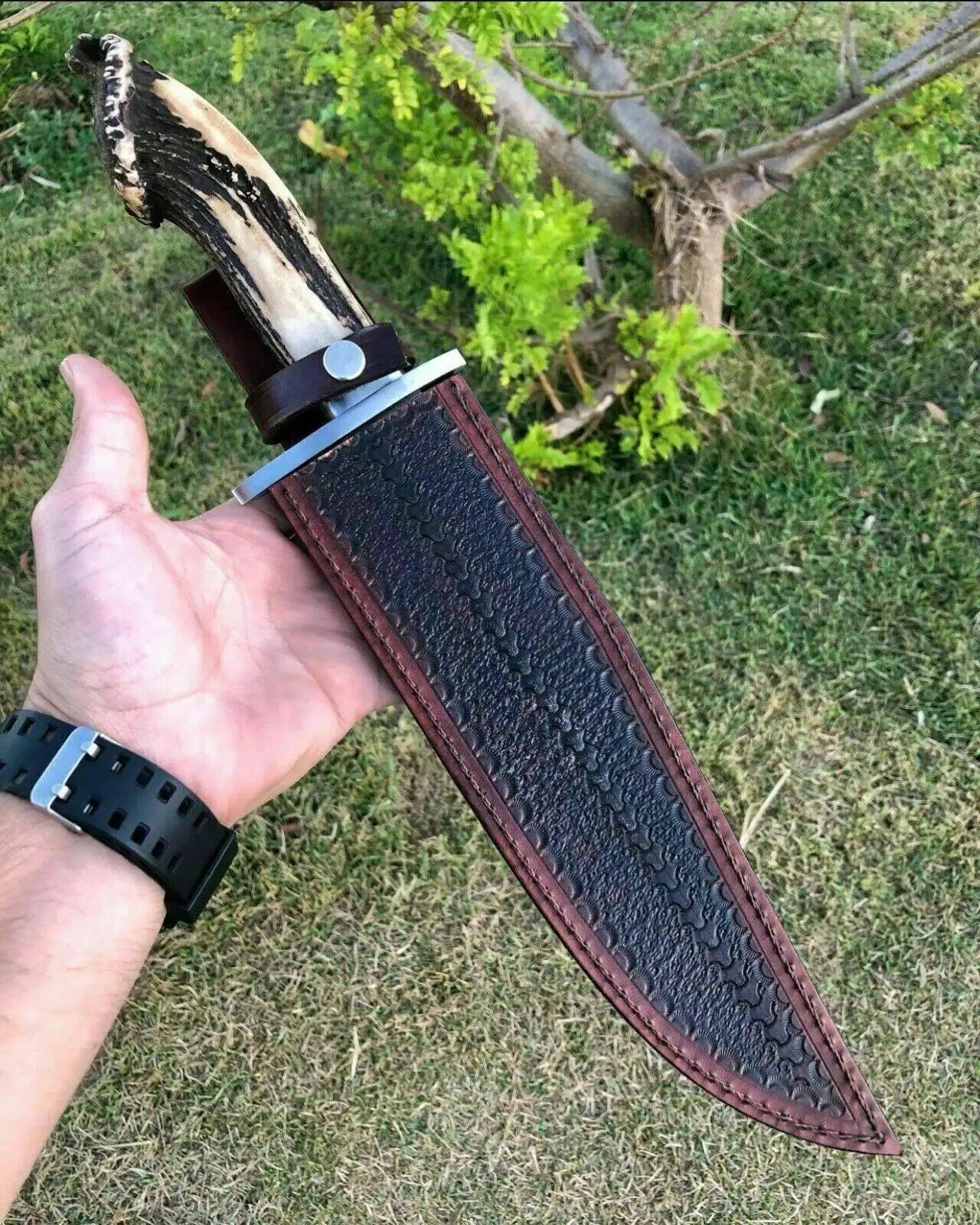 UBR Custom Handmade D2 Tool Steel Bowie Knife with Stag Horn Handle – Best Gift Unique Blades Runner