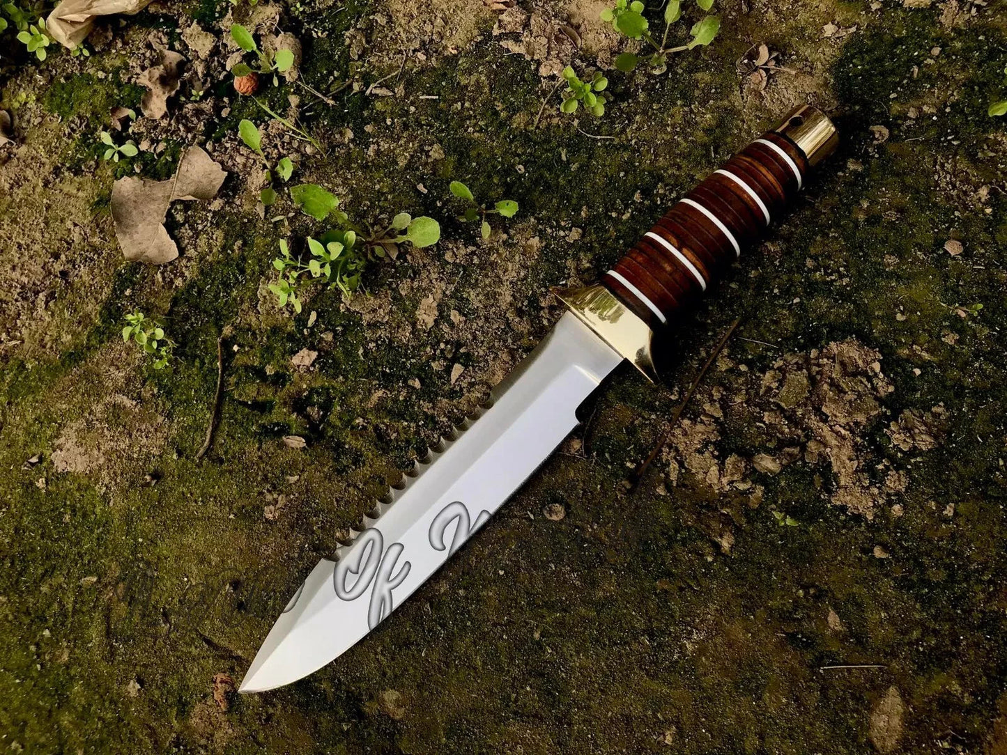 Best SOG Knife – Handmade D2 Steel Hunting Knife Stacked Leather Handle with Sheath Unique Blades Runner