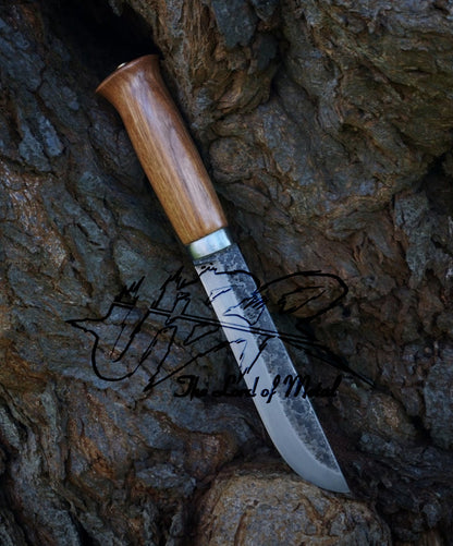 Leuku Knife Set – High Carbon Steel with Nordic Wood Handles Unique Blades Runner