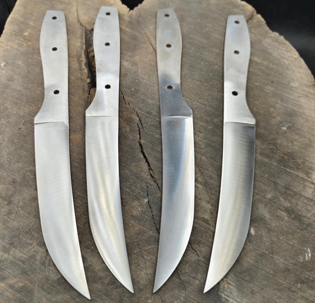 Lot of 50 knives Unique Blades Runner