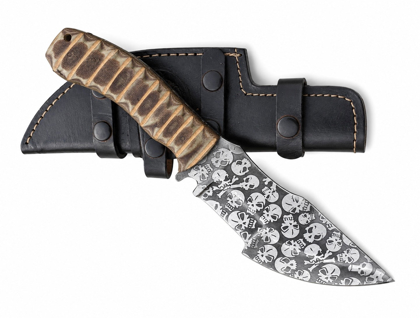 Handmade Tracker Knife with Skull Pattern Blade Unique Blades Runner
