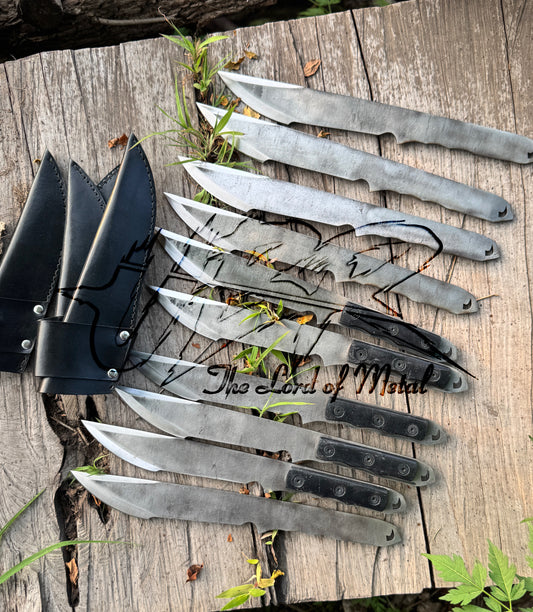 Handmade Tactical Throwing knives – High Carbon Steel Throwers with Leather Sheaths Set