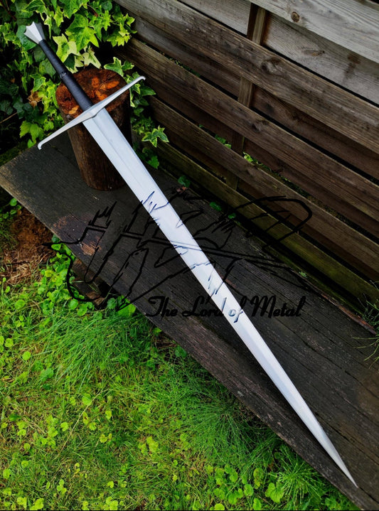 Hand-Forged Medieval Longsword – High Carbon Steel With Red Leather Grip Unique Blades Runner