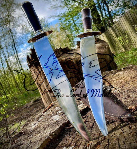 Bowie Knife Pair