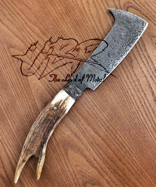 Handmade Damascus Cleaver Knife | Antler Handle Hunting Knife with Unique Blade Design Unique Blades Runner