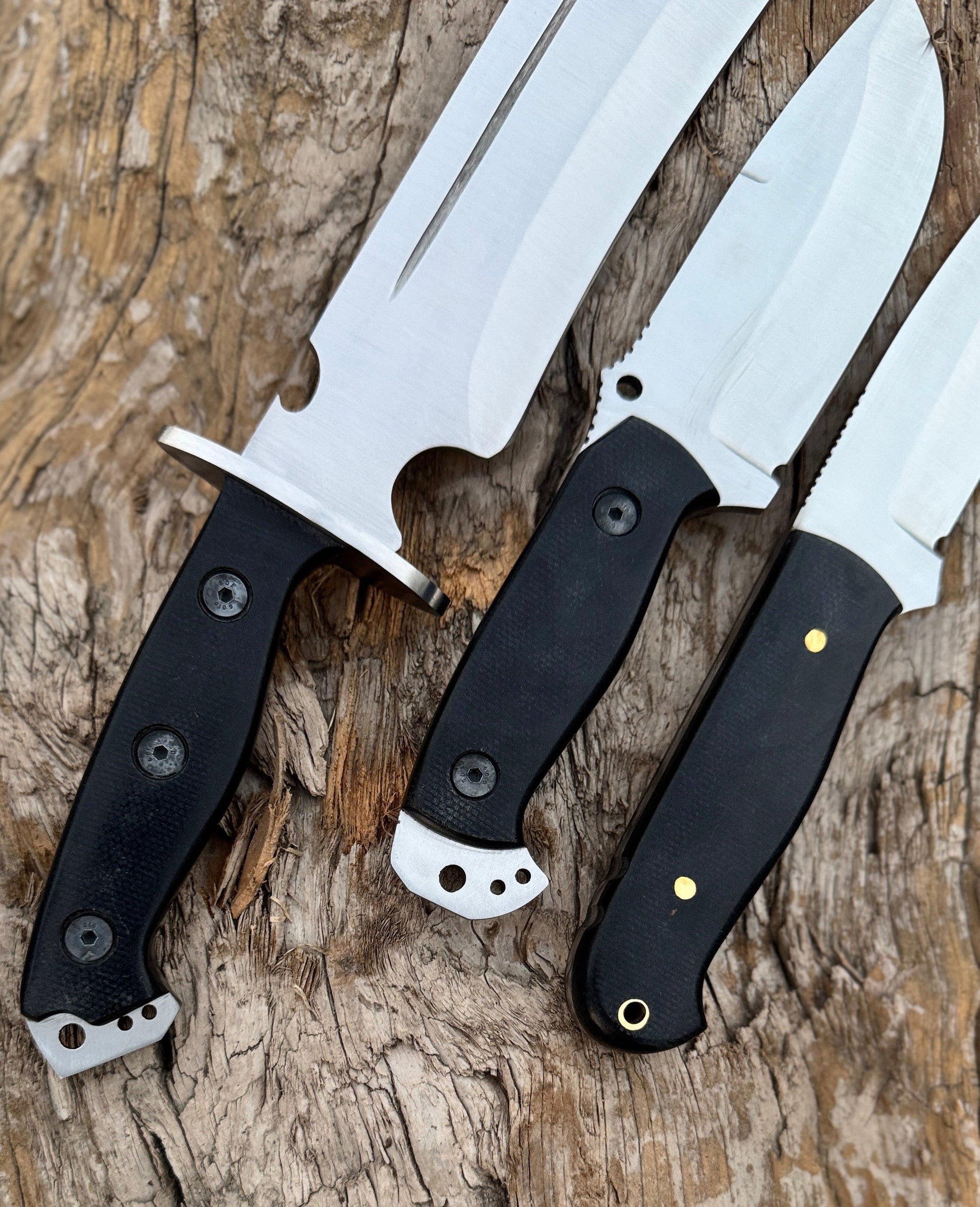 Custom Handmade Survival Knife Set – 3 Piece Fixed Blade Knives with Leather Sheaths Unique Blades Runner