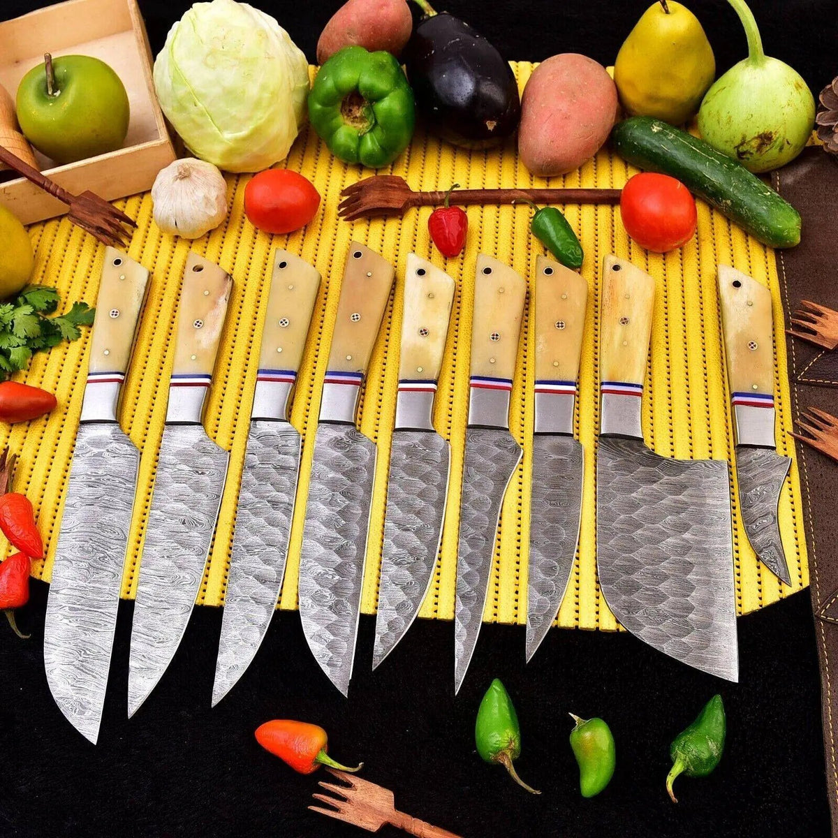 9-Piece Damascus Steel Chef Knife Set with Camel Bone Handle – Full Tang Kitchen Knives - Unique Blades Runner