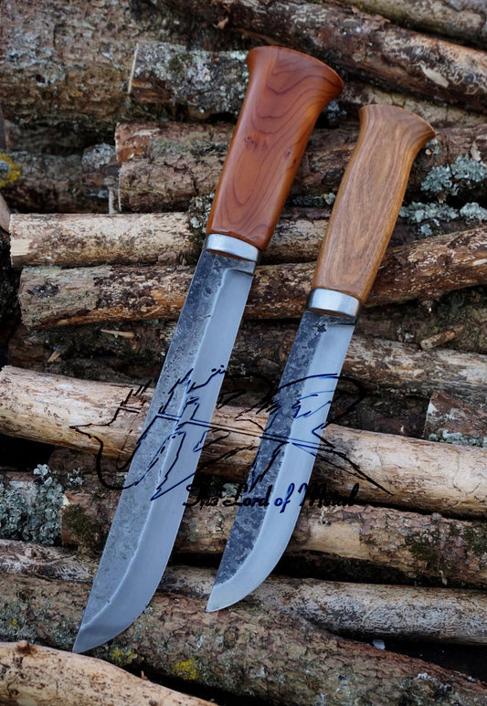 Leuku Knife Set – High Carbon Steel with Nordic Wood Handles Unique Blades Runner