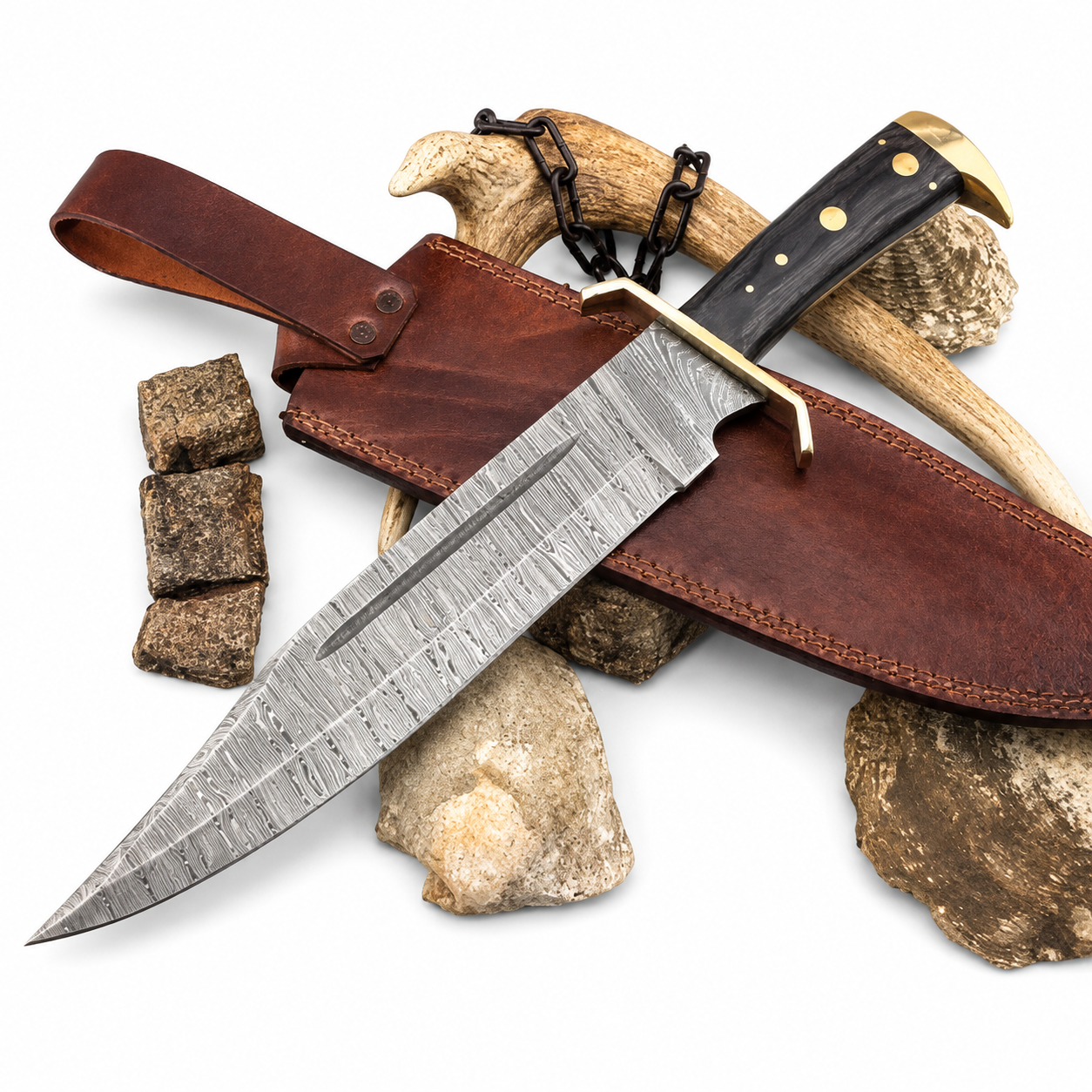 Timber Rattler Bowie Knife – Damascus Steel with Wood Handle Unique Blades Runner