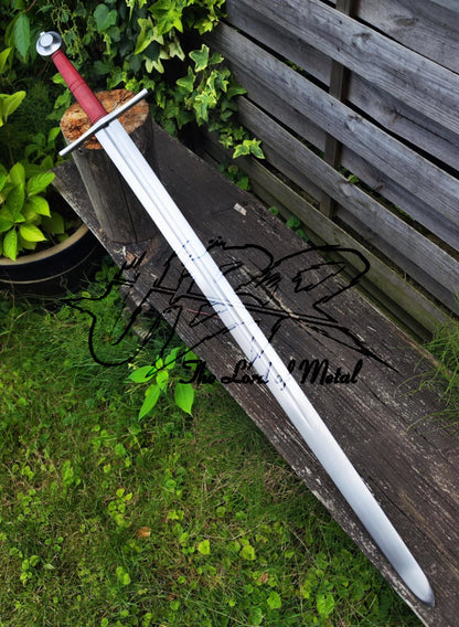 Hand-Forged Two-Handed Longsword – High Carbon Steel Medieval Sword with Red Leather Grip Unique Blades Runner