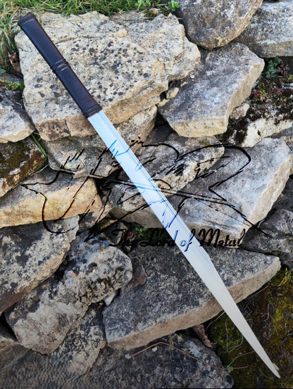 Hand Forged Two-Handed Dao Sword | Curved Saber Blade With Leather Grip