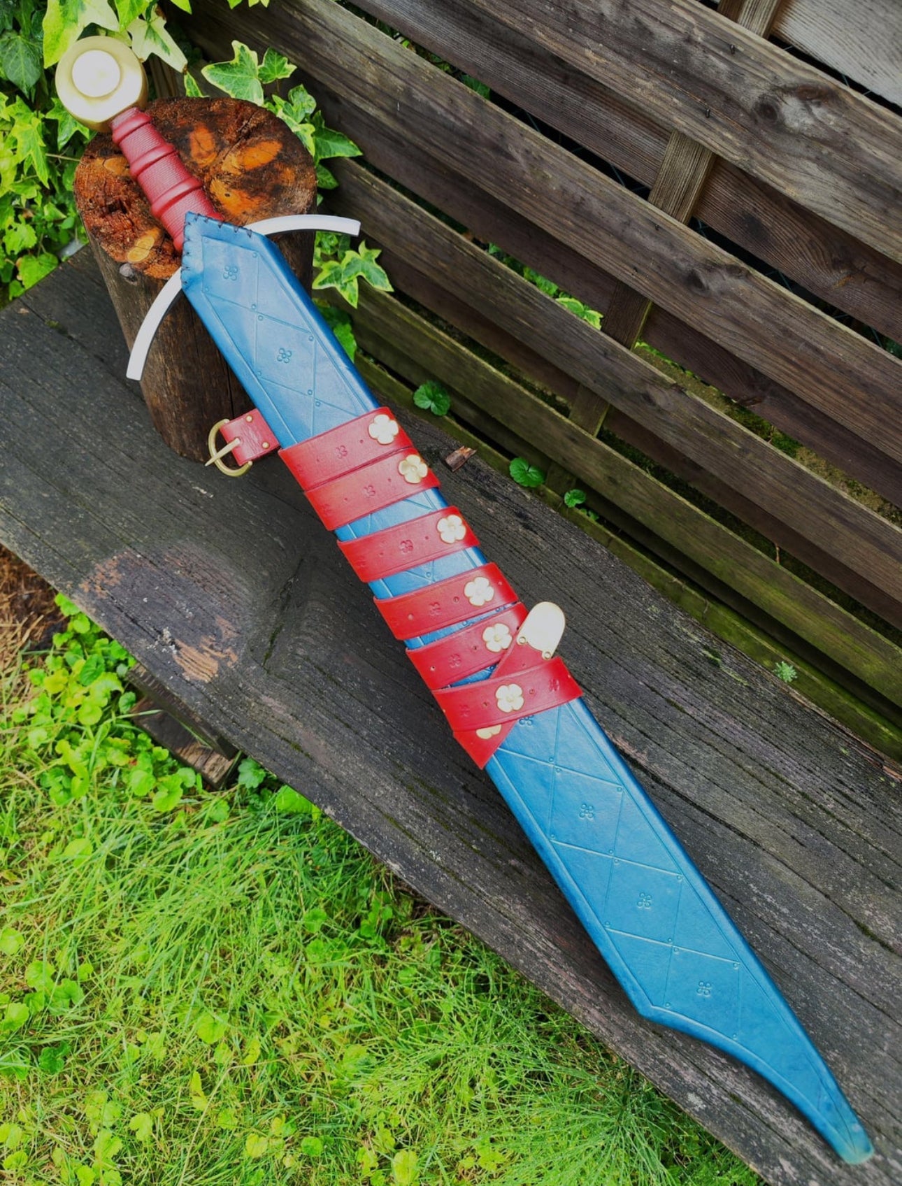 Handmade Medieval Falchion Sword | European Curved Blade with Brass Pommel Unique Blades Runner