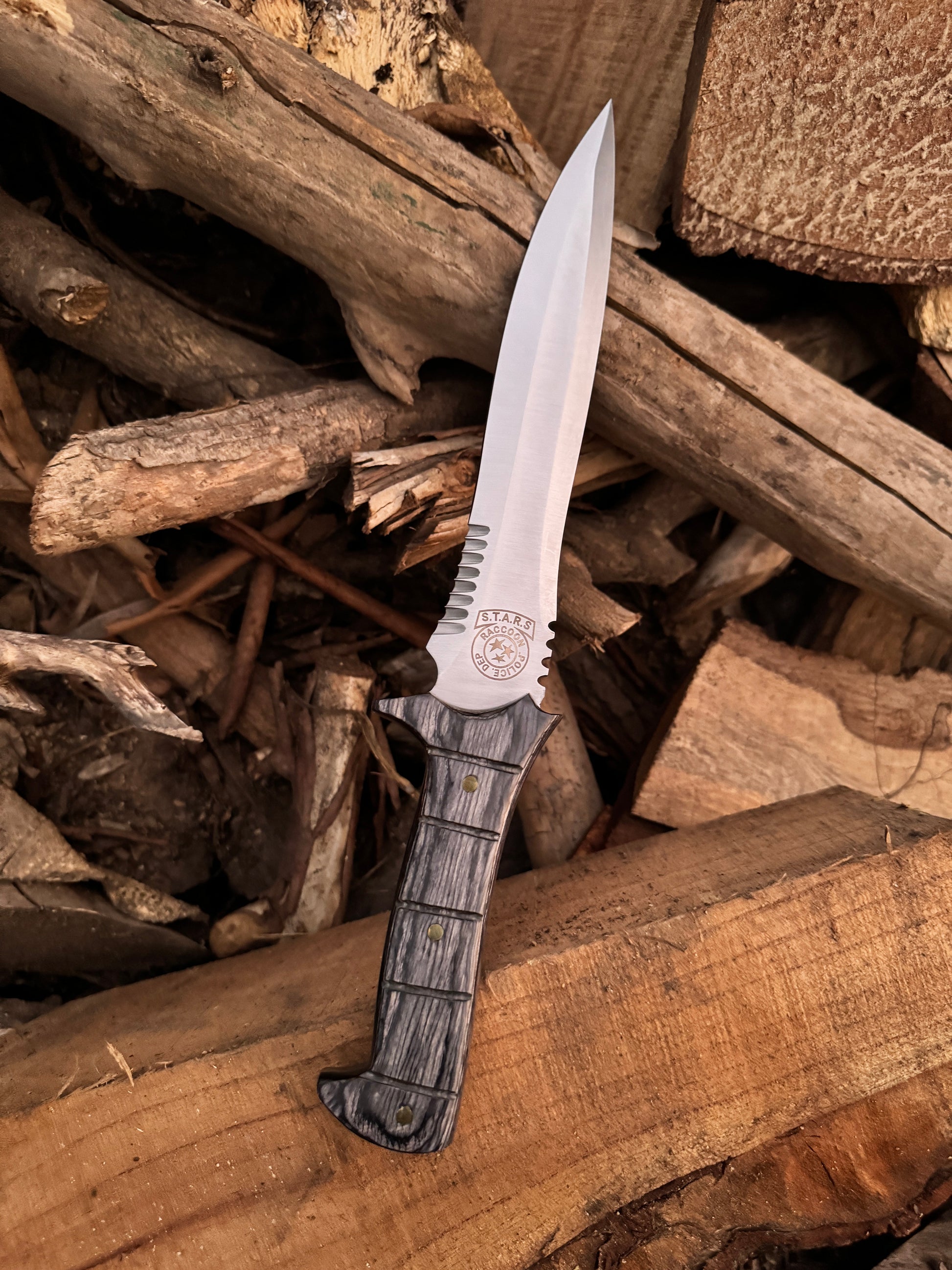 Lot of 20 Resident Evil 4 Knives | Jack Krauser Knives | Handmade Replica Set Unique Blades Runner