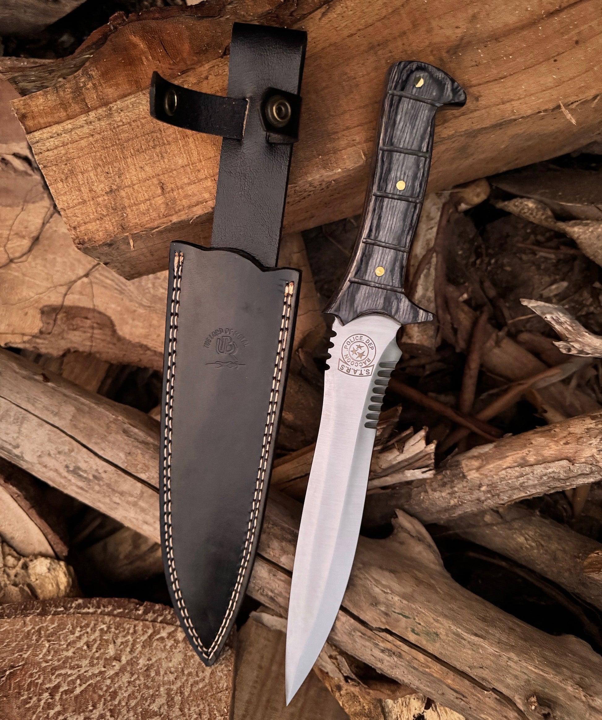 Resident Evil 4 Knife For Sale | Handmade Bowie Blade with Leather Sheath Unique Blades Runner