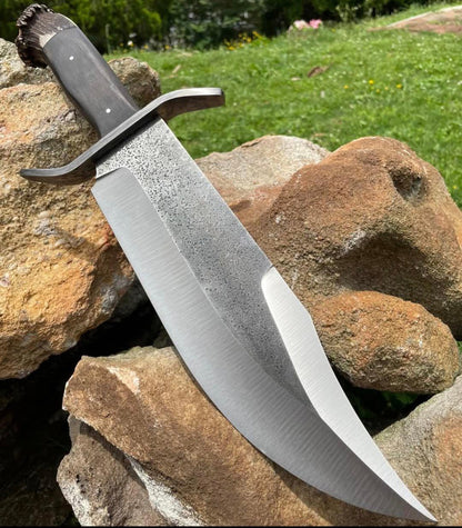 Big Bowie Knife High Carbon Steel Blade With Leather Sheath Unique Blades Runner