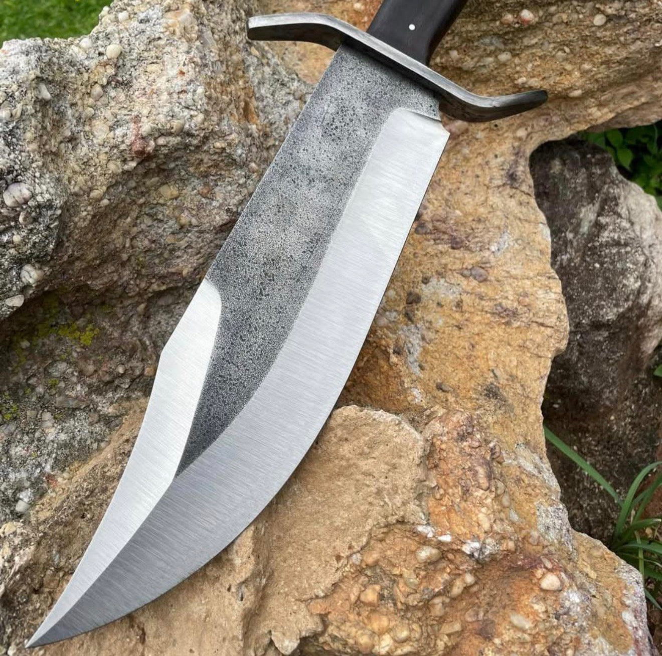 Big Bowie Knife High Carbon Steel Blade With Leather Sheath Unique Blades Runner