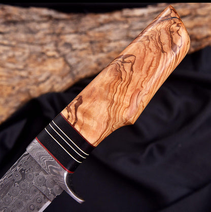 Damascus Steel Tanto Chef Knife – Handmade Tanto Blade with Olive Wood Handle Unique Blades Runner