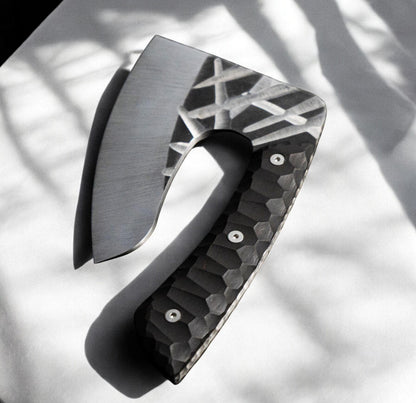 Custom Ulu Style Cleaver – Etched Steel Blade with G10 Hex Handle Unique Blades Runner