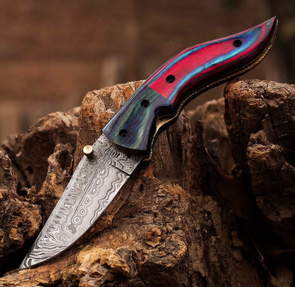 Damascus Steel Folding Knife – Multicolor Wood Handle Pocket Knife Unique Blades Runner