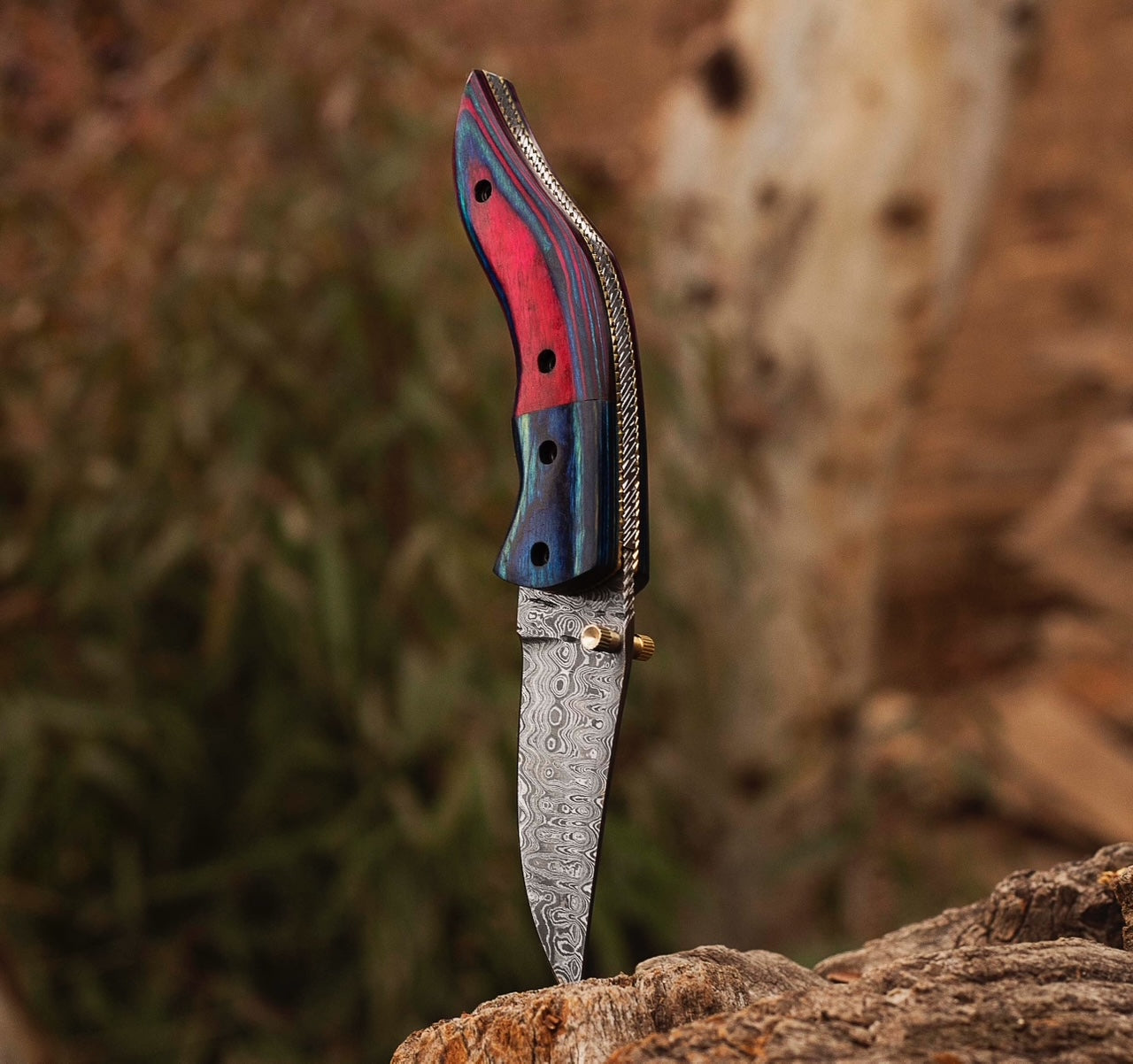 Damascus Steel Folding Knife – Multicolor Wood Handle Pocket Knife Unique Blades Runner
