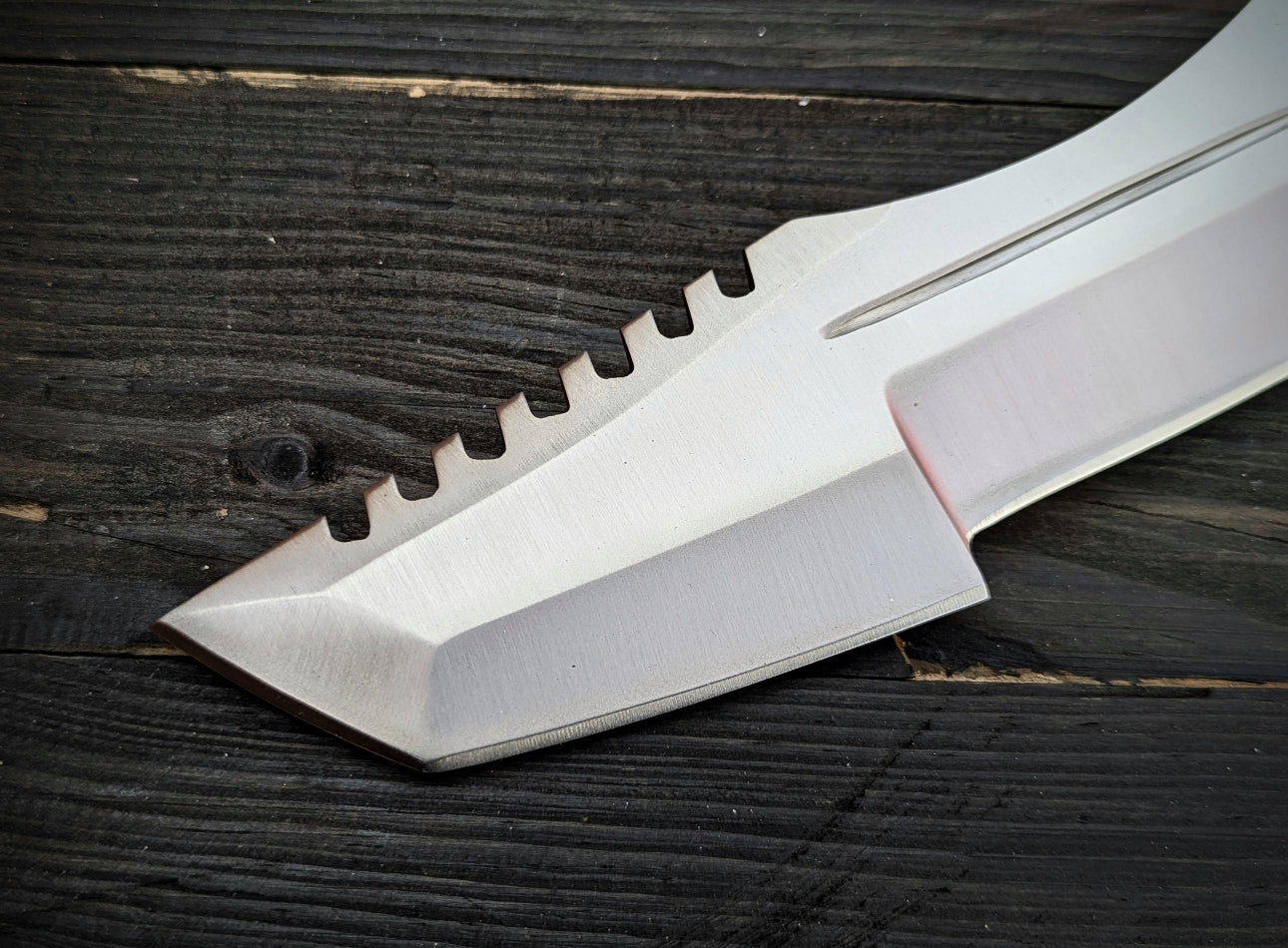 Huntsman Knife - Game Knife Replica With Leather Sheath Unique Blades Runner